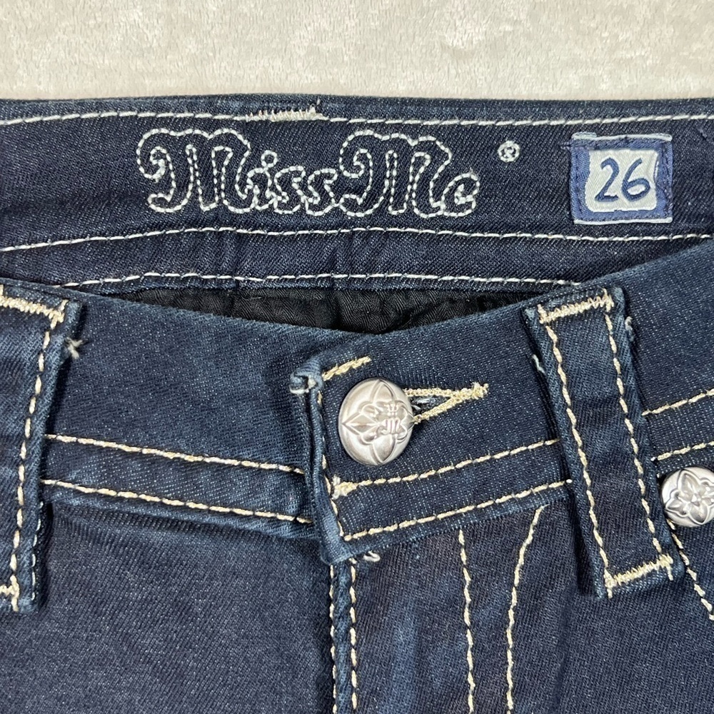 NWT Miss Me Pop Wing Size 26 Signature Skinny Studded Jeweled Dark Wash Jeans - Picture 2 of 16